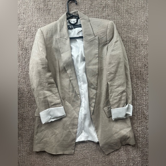 Zara Linen Blazerr - Picture 2 of 3